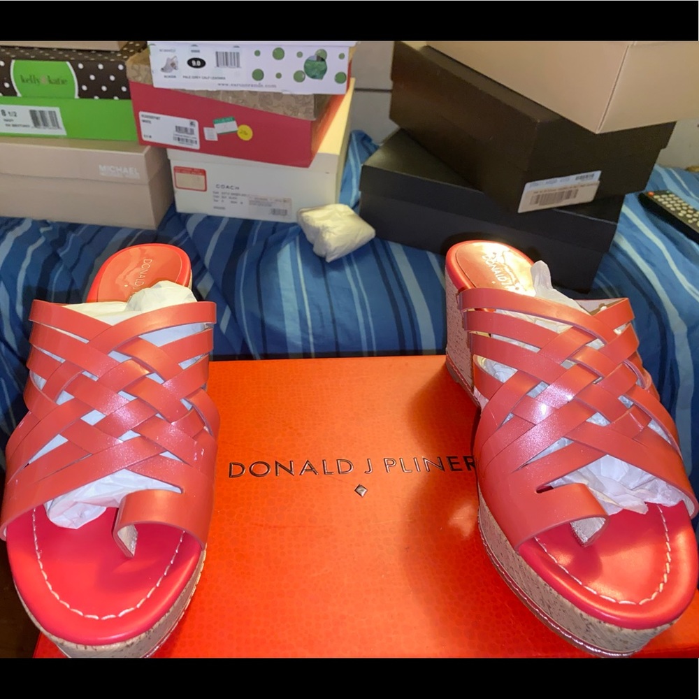 Stylist Coral Heels